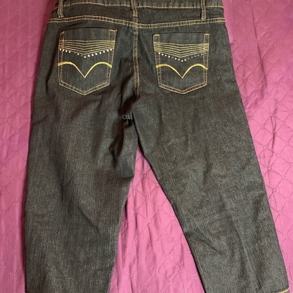 Capri Shorts - Picture 2 of 2